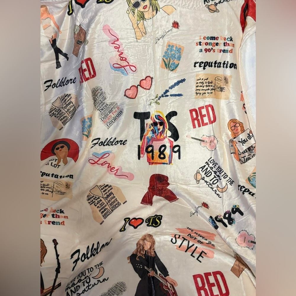 Taylor Swift Blanket